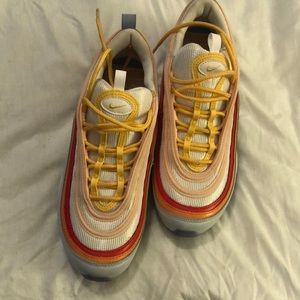 Wmns Air Max 97 'Grey Light Thistle' Size 8